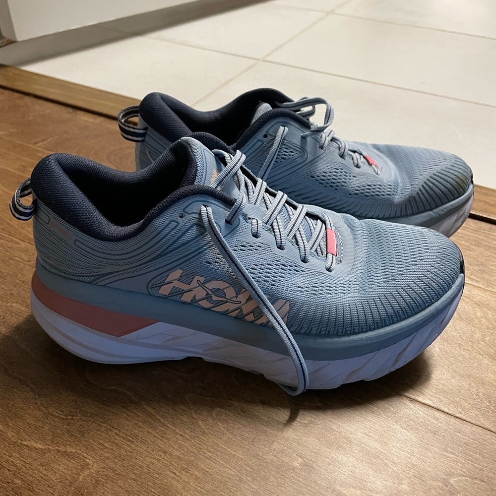 Blue Hokas One One Bondi (barely worn!)